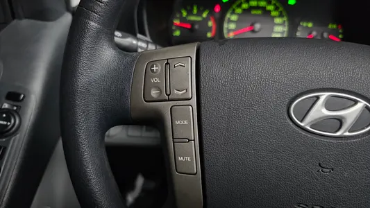 Hyundai Grand Starex 12 2009 32