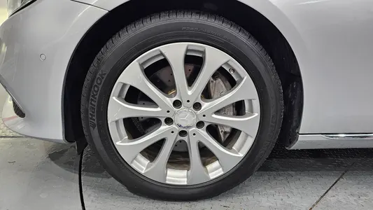 Mercedes-Benz E-Class W213 E220d 2017 5