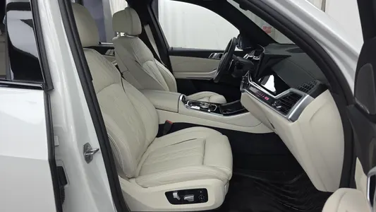 BMW X5 (G05) xDrive 40i M 2025 11