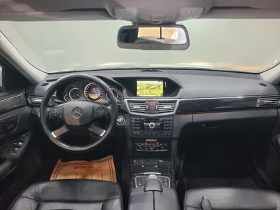 Mercedes-Benz E-Class W212 E350 2012 12