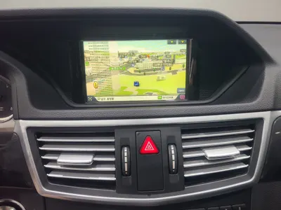 Mercedes-Benz E-Class W212 E350 2012 15