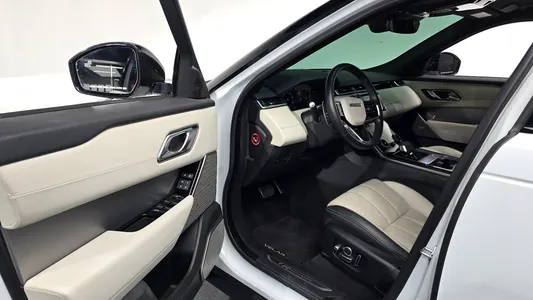 Land Rover 레인지로버 벨라 3.0 P400 R- HSE 2021 10