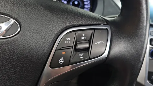 Hyundai HG 2015 16