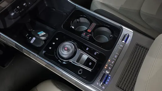Kia 4 HEV 9 2024 9