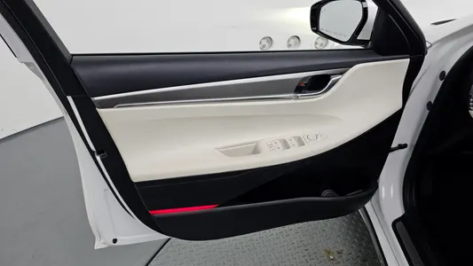 Hyundai IG 2.5 2021 24