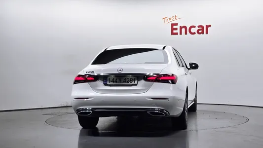 Mercedes-Benz E-Class W213 E250 2021 4
