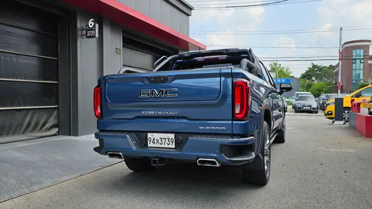 GMC 시에라 -X 2024 4