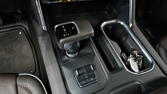GMC 시에라 -X 2024 9