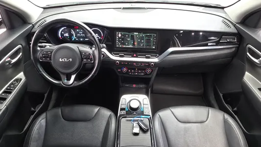Kia 니로 플러스 2022 7