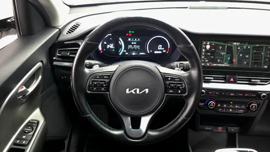 Kia 니로 플러스 2022 13