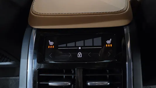 Volvo S90 D4 2018 17