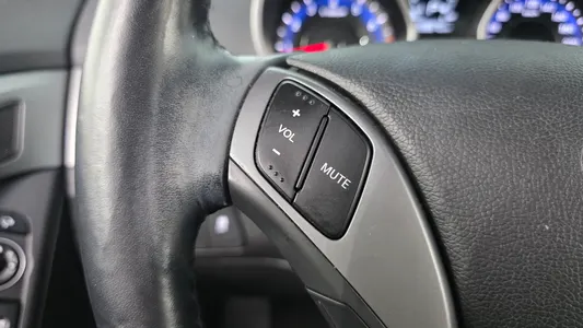 Hyundai 아반떼 1.6 GDi 2015 14