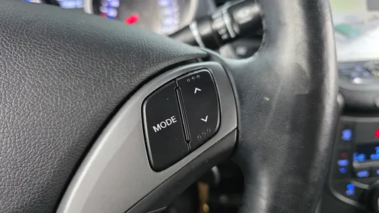 Hyundai 아반떼 1.6 GDi 2015 15
