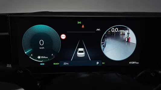 Hyundai (GN7) 2024 8