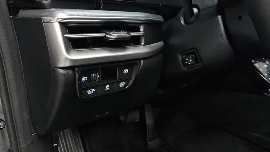 Hyundai (GN7) 2024 18