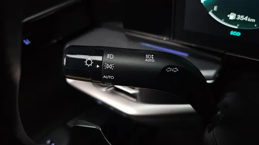 Hyundai (GN7) 2024 33