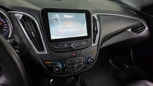 Chevrolet 말리부 1.5 LTZ 2016 18