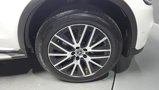 Mercedes-Benz GLC-Class X253 GLC300e 4MATIC 2020 21