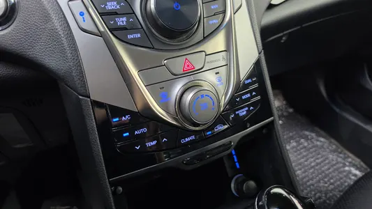 Hyundai Grandeur HG HG300 2011 20