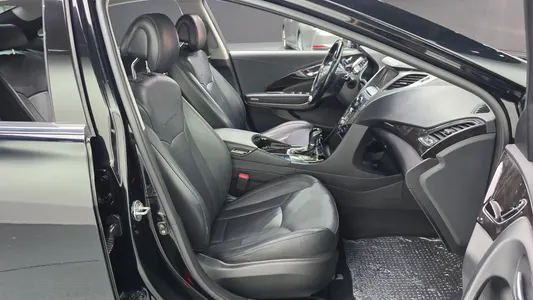 Hyundai Grandeur HG HG300 2011 26