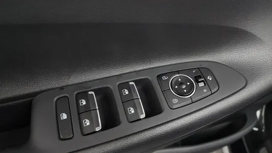 Hyundai IG 2.5 2021 28