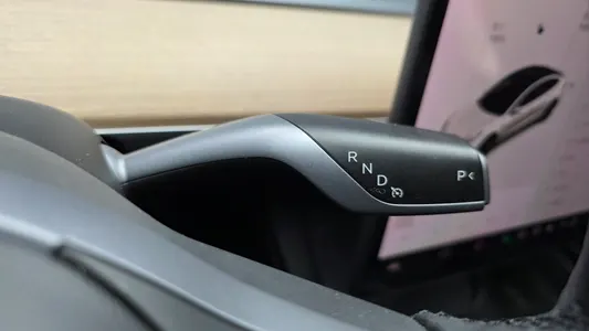 Tesla 3 AWD 2021 9