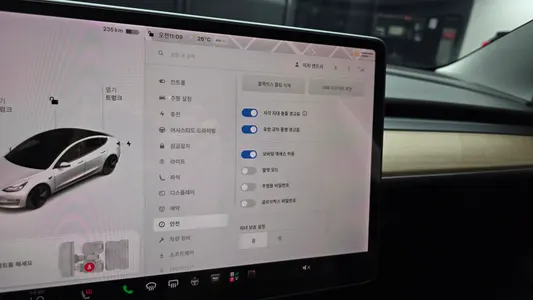 Tesla 3 AWD 2021 16