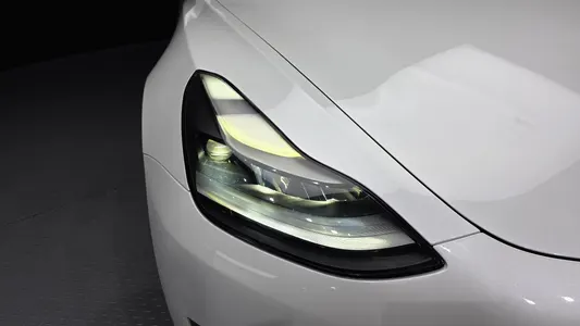 Tesla 3 AWD 2021 22