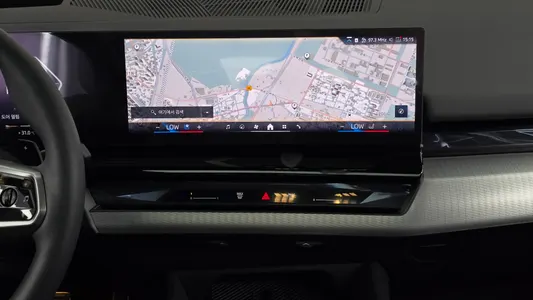 BMW 5 Series (G60) 520i M 2026 12
