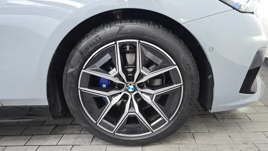 BMW 5 Series (G60) 520i M 2026 21