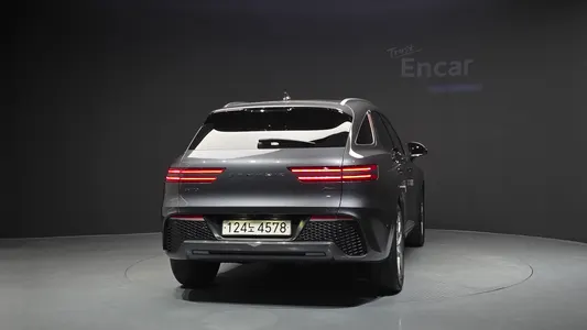 Genesis GV70 2.2 AWD 2022 4