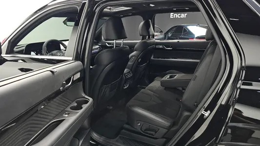 Hyundai 팰리세이드 3.8 4WD 2023 11