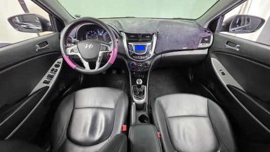 Hyundai () 1.6 VGT 2014 7