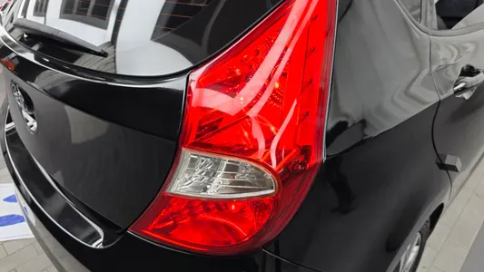 Hyundai () 1.6 VGT 2014 23
