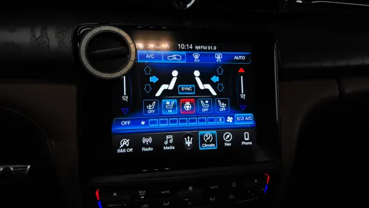 Maserati 콰트로포르테 S Q4 3.0 V6 2019 27
