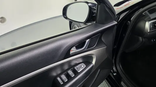 Genesis G70 2.2 2WD 2022 28