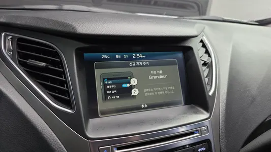 Hyundai Grandeur HG HG240 2015 16