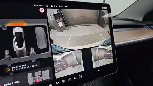 Tesla 3 RWD 2022 16
