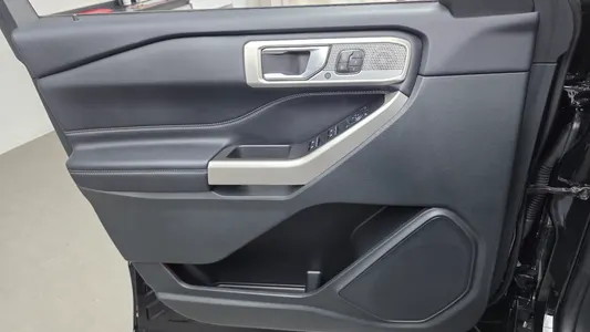 Ford 6 2.3 4WD 2023 25