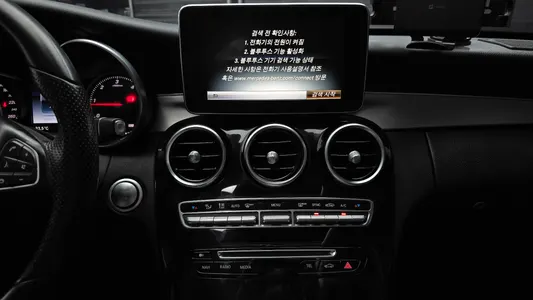 Mercedes-Benz C-Class W205 C220 d 2017 14