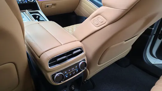 Genesis GV80 2.5T 2WD 2021 27
