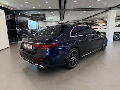 Mercedes-Benz E-Class W214 E300 4MATIC AMG Line 2025 4