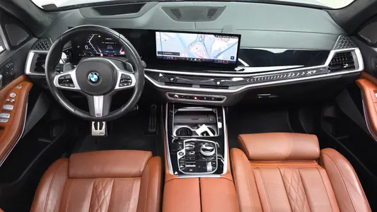 BMW X7 (G07) xDrive 40i M 6 2023 7