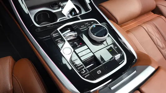 BMW X7 (G07) xDrive 40i M 6 2023 9