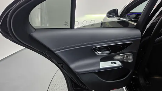 Mercedes-Benz E-Class W214 E300 4MATIC AMG Line 2024 25