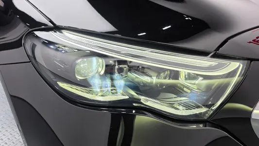 Mercedes-Benz E-Class W214 E300 4MATIC AMG Line 2024 22