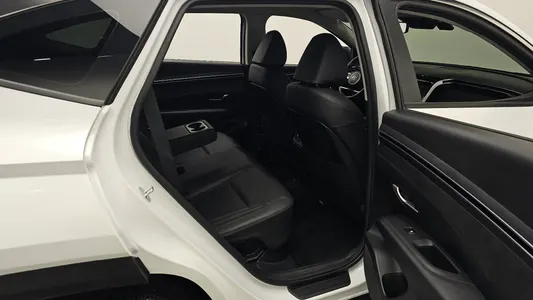 Hyundai (NX4) 2WD 2023 12