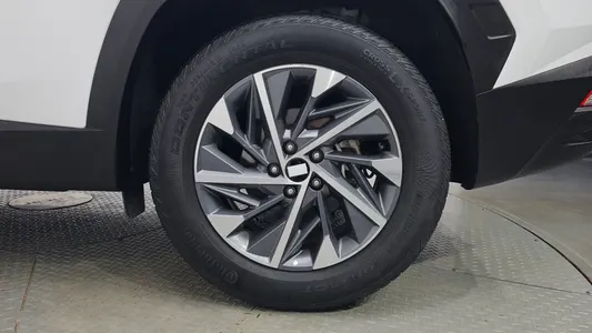 Hyundai (NX4) 2WD 2023 22