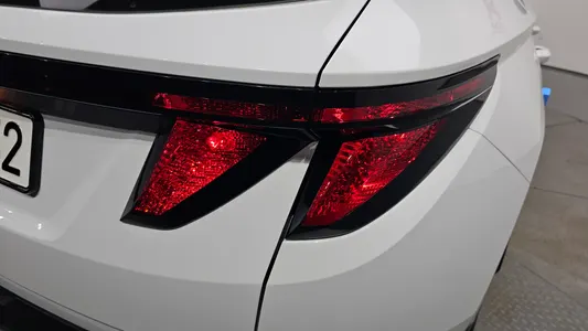 Hyundai (NX4) 2WD 2023 24