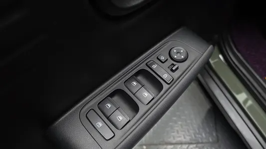 Hyundai Casper 2022 28